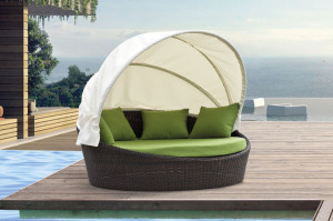 Romantic Outdoor Furniture Sun Loungers Wicker Daybed